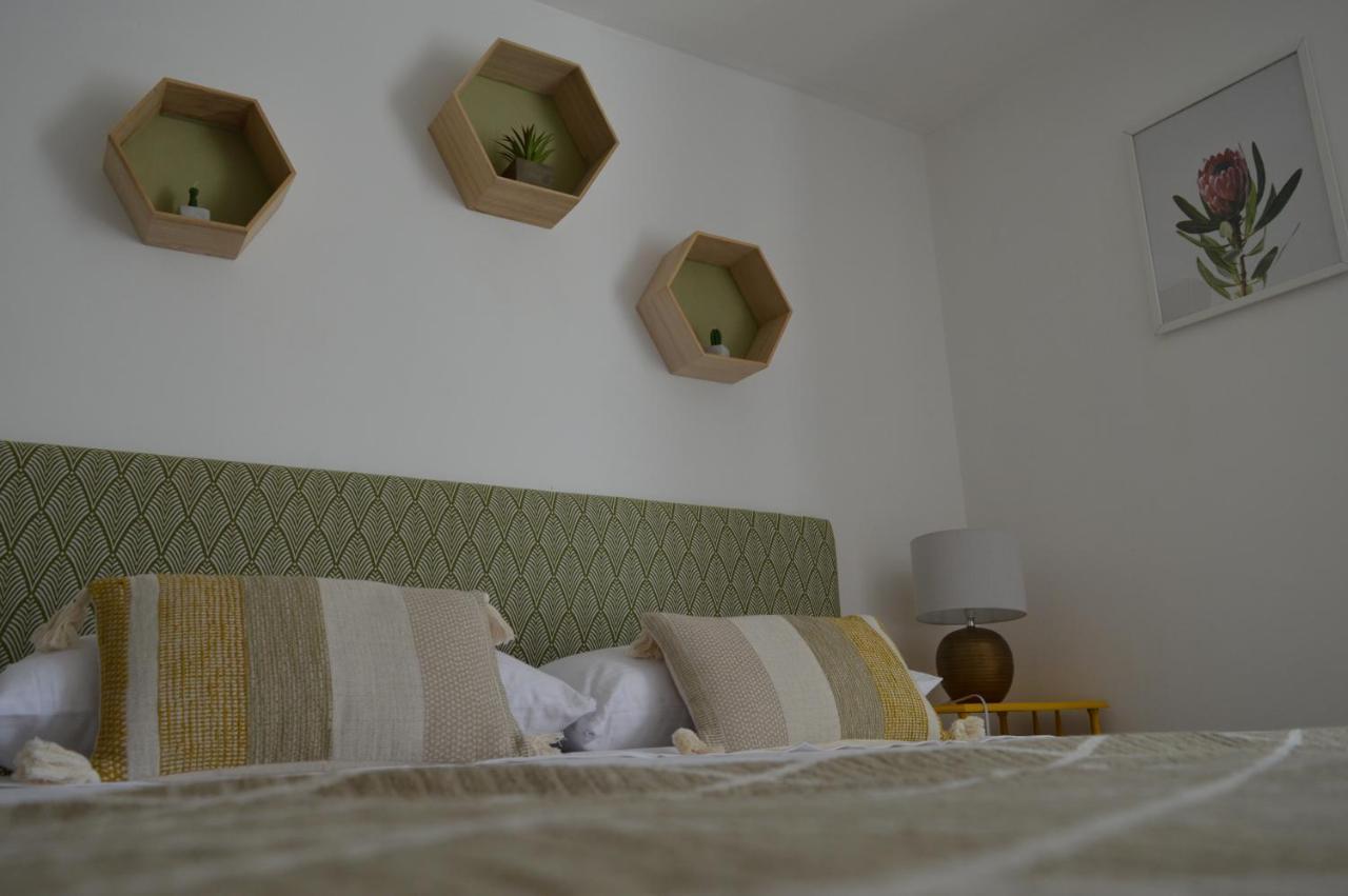 Sunday Suite Palermo Luaran gambar