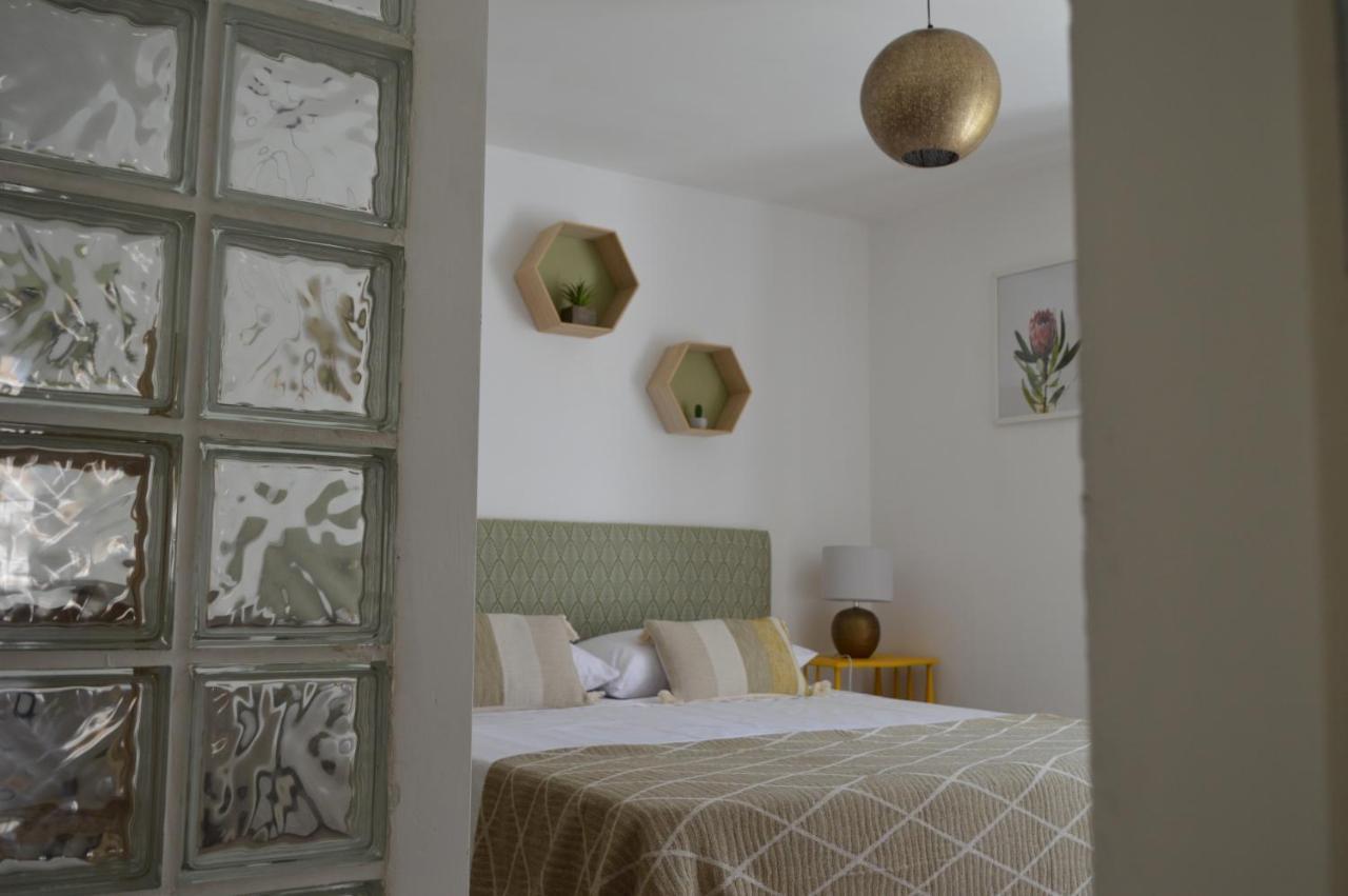 Sunday Suite Palermo Luaran gambar