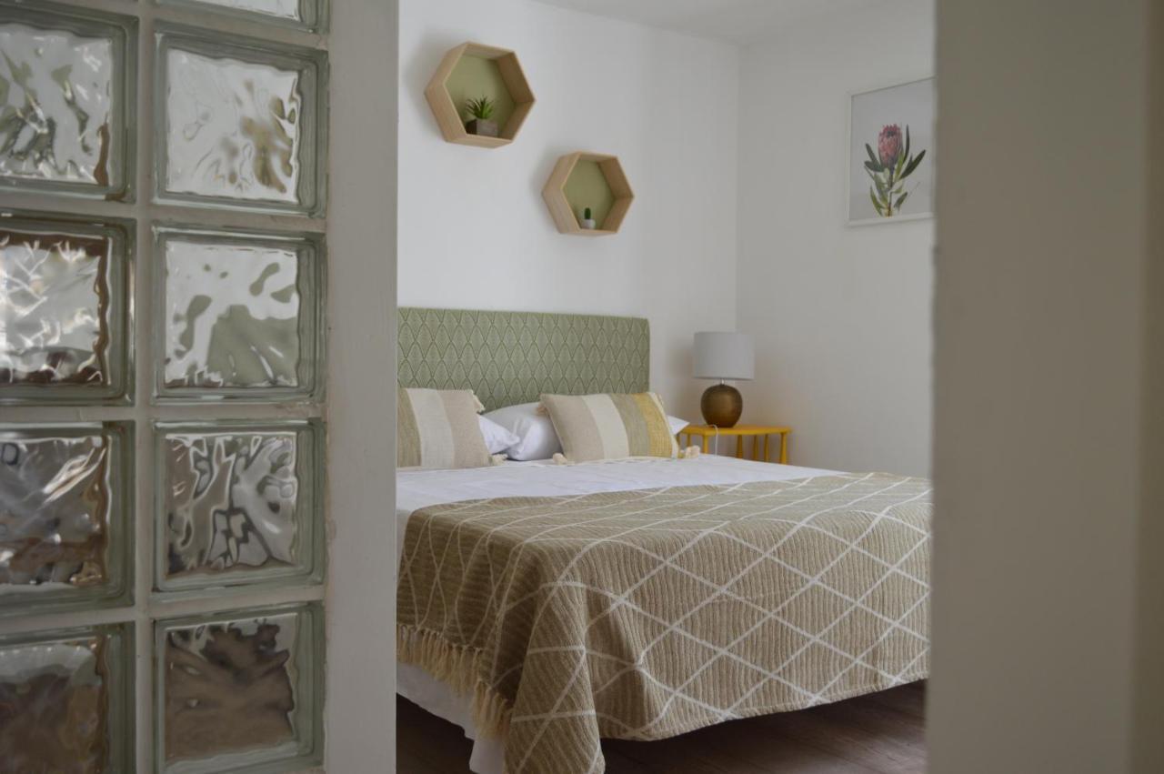 Sunday Suite Palermo Luaran gambar