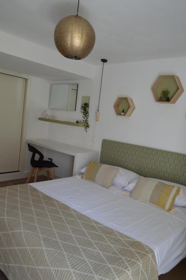 Sunday Suite Palermo Luaran gambar