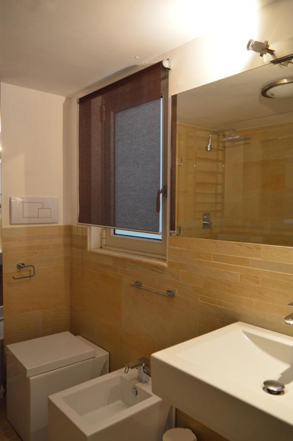 Sunday Suite Palermo Luaran gambar